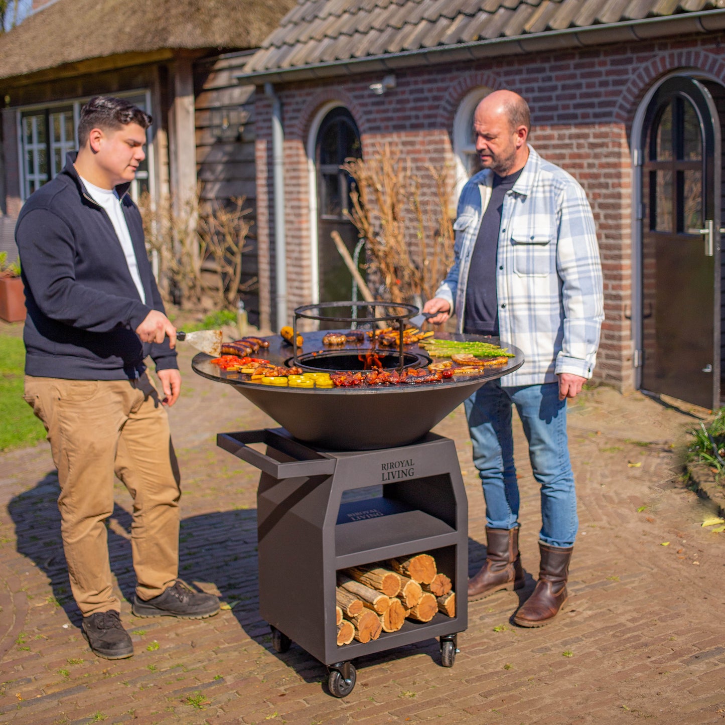 BBQ Plancha Grill Maestro XXXL Ø100cm Blackline - Avec grandes roues et rangement pour le bois