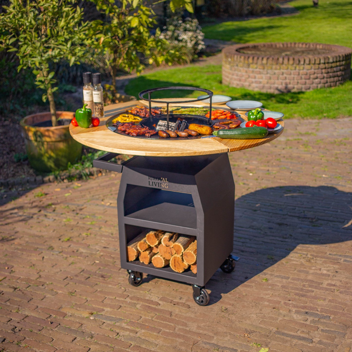 BBQ Plancha Grill Maestro Ø70cm Blackline – Avec entourage en bois Plancha Mesa
