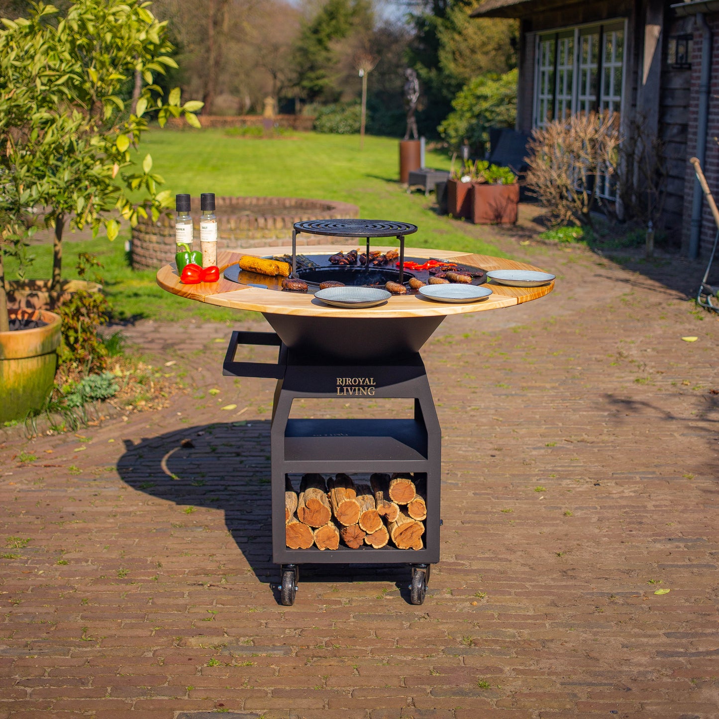 BBQ Plancha Grill Maestro XXL Ø80cm Blackline – Avec entourage en bois Mesa